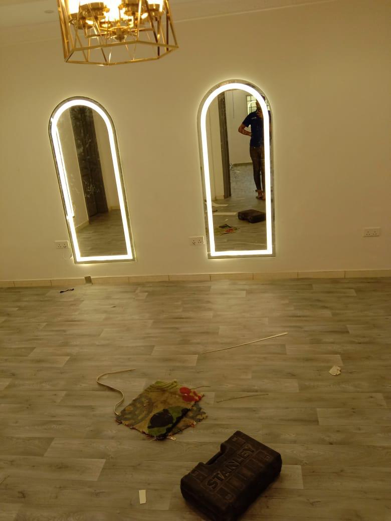 الباركيه والأرضيات